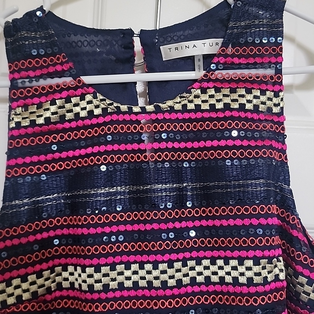 Trina Turk Aracari Sequin Embroidered Sleeveless Blouse Tank Sleeveless Size 8‌ - Picture 5 of 10